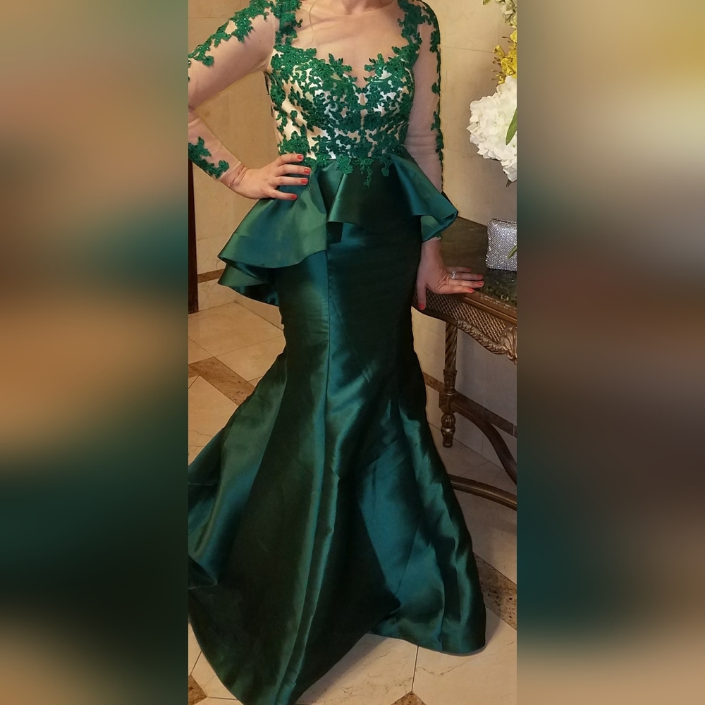 MUST GO!!!! Elegant Green Satin Gown